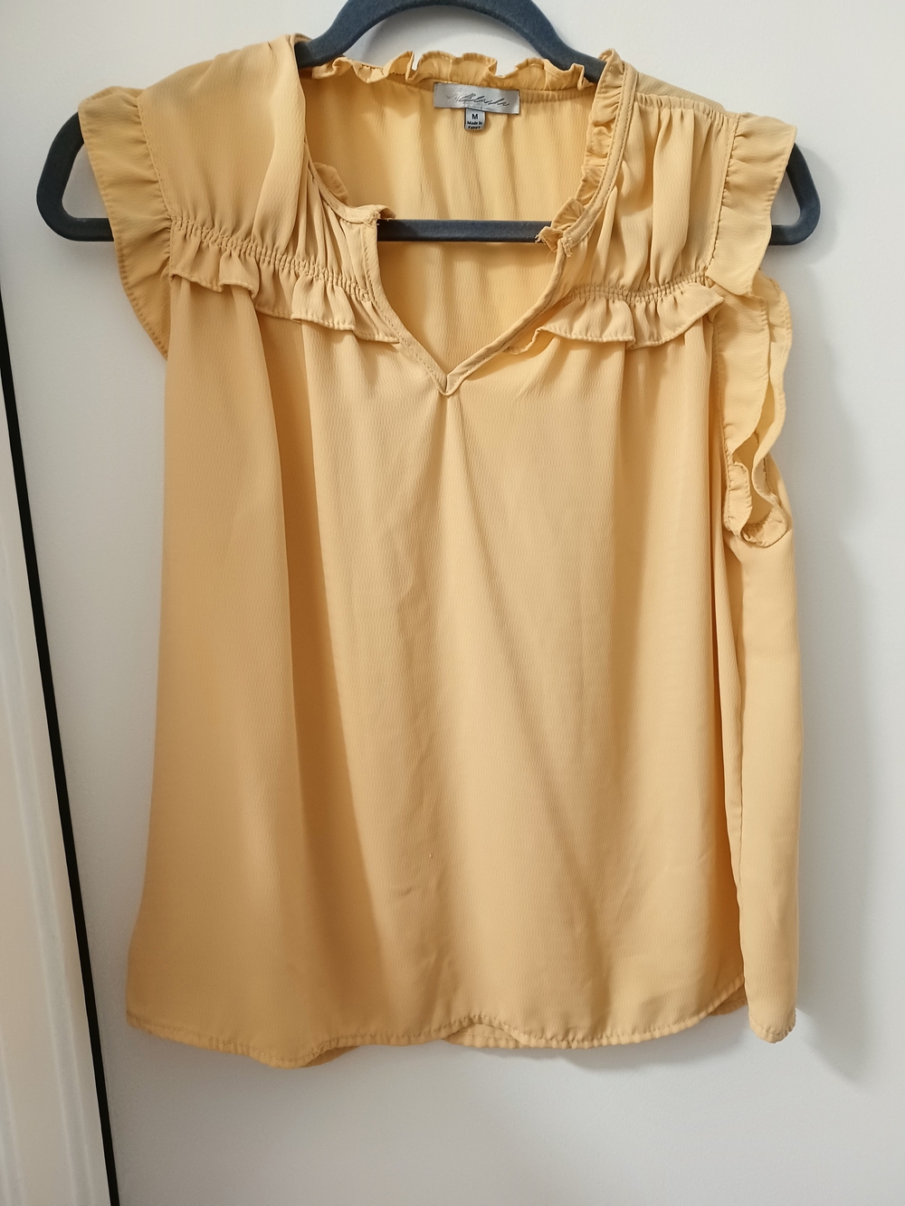 Anne Klein Yellow Ruffle-Trim Sleeveless Blouse